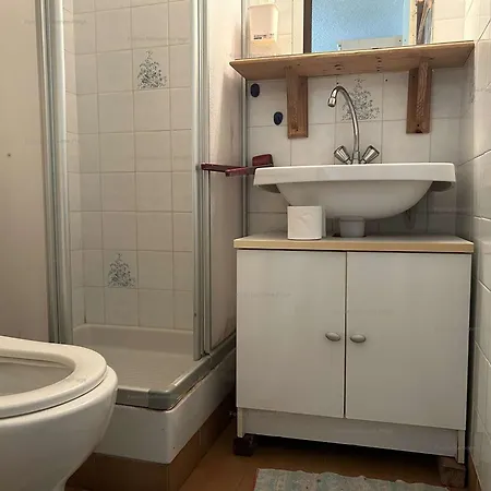 2p Avec Terrasse Proche - Fr-1-229b-109
